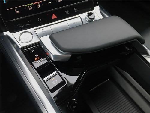 AUDI e-tron &ndash; минусы инновационной революции