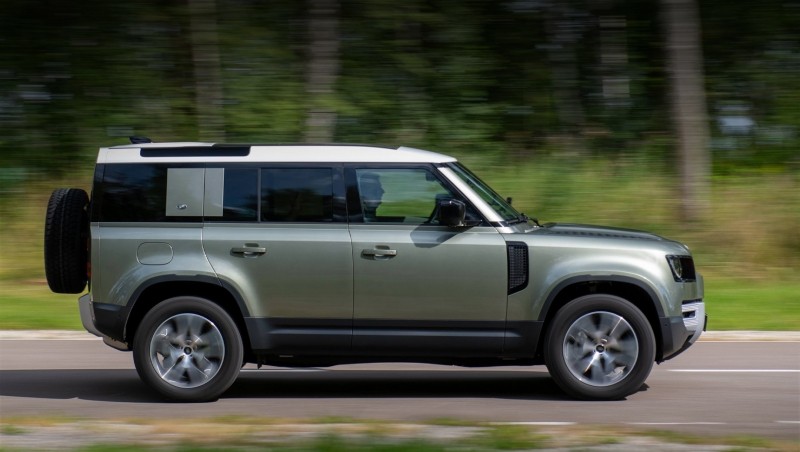 Привлекаем Драйв2 к&nbsp;разговору про&nbsp;Land&nbsp;Rover Defender 110