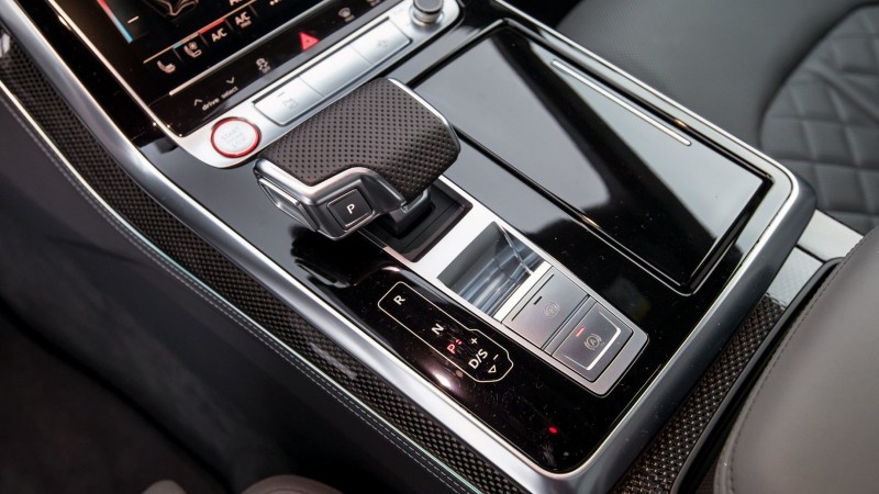 Удваиваем шансы понять супердизель V8 4.0 с&nbsp;Audi SQ7 и&nbsp;SQ8