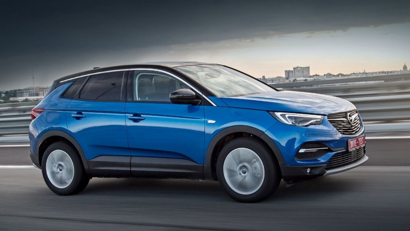 Верим во&nbsp;всё немецкое с&nbsp;кроссовером Opel Grandland X