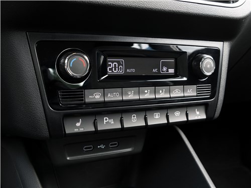 Тест-драйв Volkswagen Polo &ndash; ищем здесь Rapid