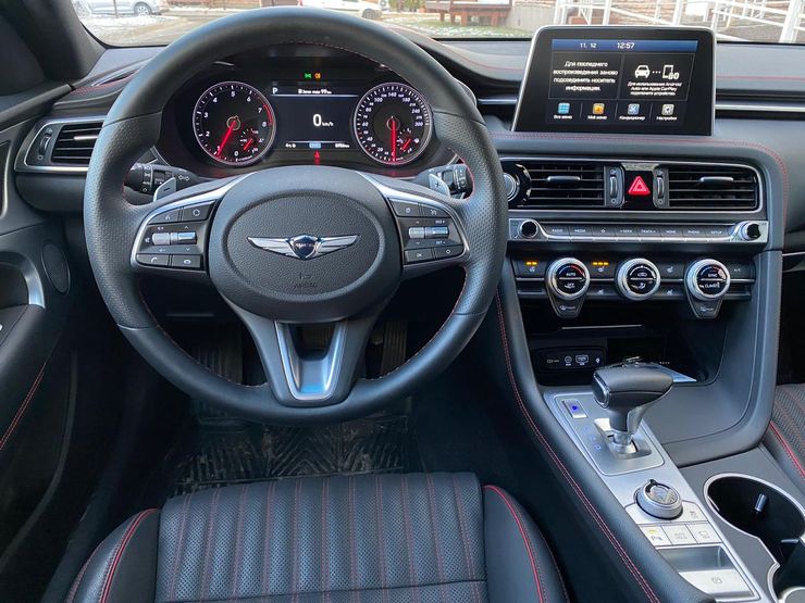 В трехмерном формате: тест-драйв обновленного Genesis G70