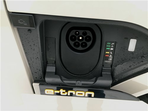 AUDI e-tron &ndash; минусы инновационной революции