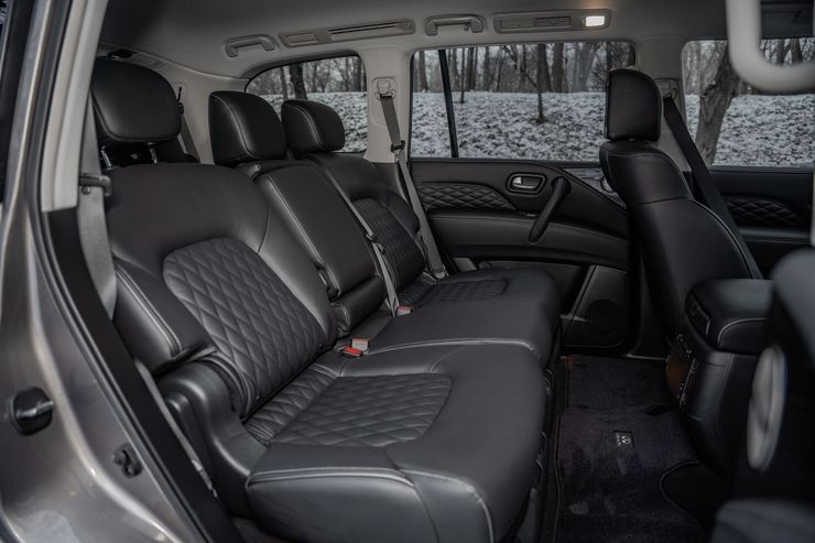 Доспехи великана: первый тест-драйв обновленного Infiniti QX80