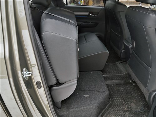 Toyota Hilux – когда больше ездить не на чем 31 Toyota Hilux – когда больше ездить не на чем