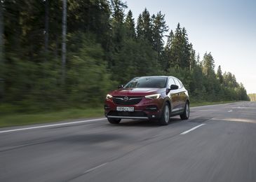 Мистер «Икс»: длительный тест-драйв Opel Grandland X 5 Мистер «Икс»: длительный тест-драйв Opel Grandland X
