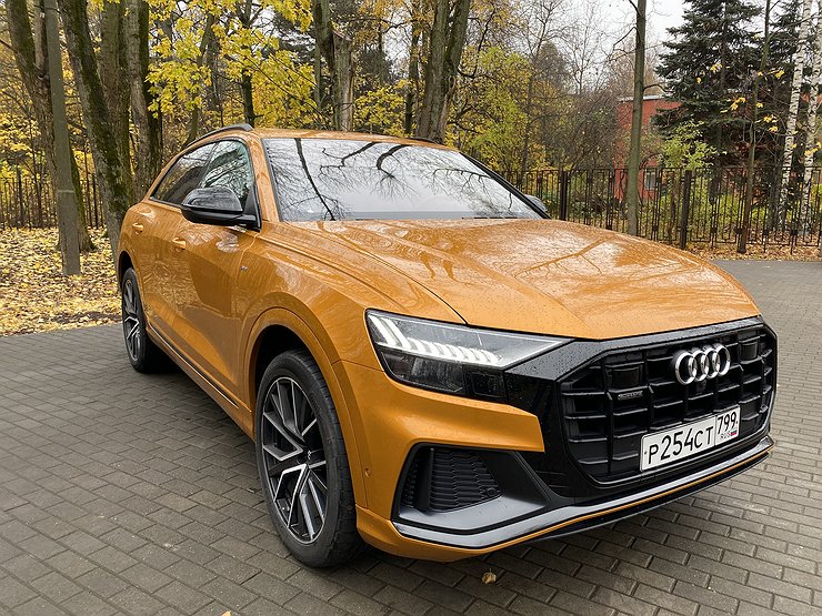 Тест-драйв кроссовера Audi Q8: завтра начинается сегодня