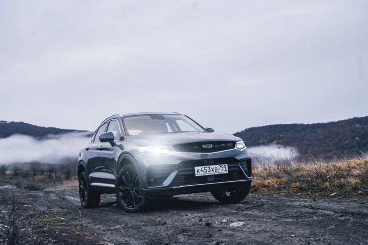 Ничего себе заявочка: тест-драйв нового премиум-кроссовера Geely Tugella