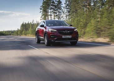 Мистер «Икс»: длительный тест-драйв Opel Grandland X 4 Мистер «Икс»: длительный тест-драйв Opel Grandland X