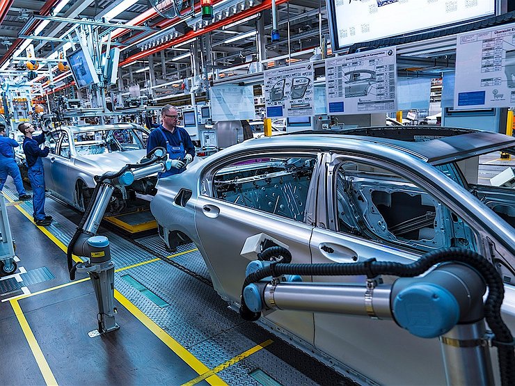 BMW опять задумалась над строительством завода в России 1 BMW опять задумалась над строительством завода в России