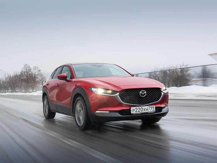 Первый тест-драйв кроссовера Mazda CX-30: драйва ради, кайфа для