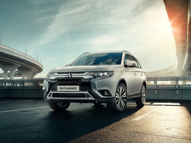 Mitsubishi прекращает в России продажи трехлитрового Outlander GT