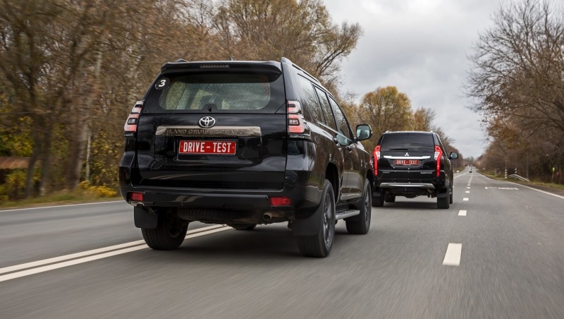 Обгоняем Pajero Sport на&nbsp;рамнике Toyota Land Cruiser Prado