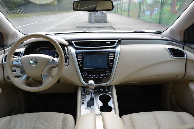 Чей клюв толще: сравнительный тест Nissan Murano и Hyundai Santa Fe