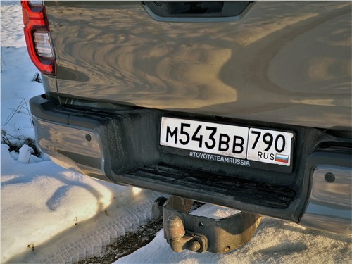 Toyota Hilux – когда больше ездить не на чем 13 Toyota Hilux – когда больше ездить не на чем