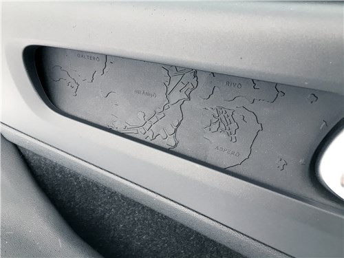 Volvo XC40 - для кого он?