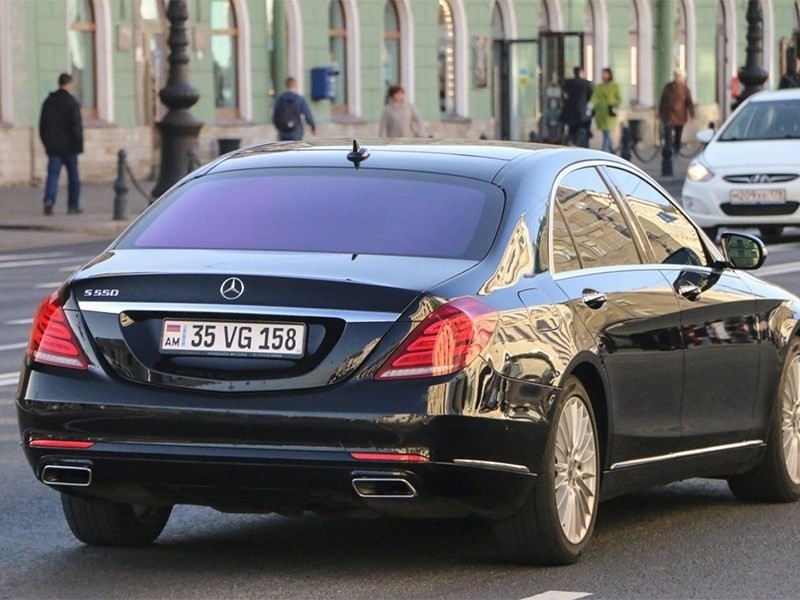 Депутаты пытаются разобраться с автомобилями из Армении