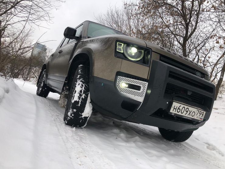 Сын против отца: сравнительный тест старого и нового Land Rover Defender
