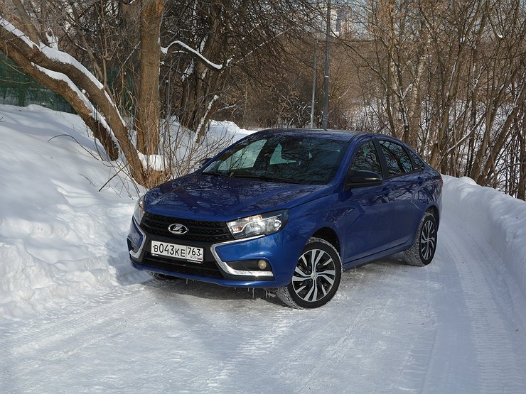 Зимние проблемы: чем удивит владельцев LADA Vesta с вариатором