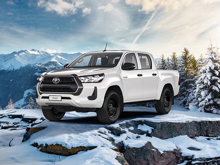 Стартовали продажи бюджетной версии пикапа Toyota Hilux