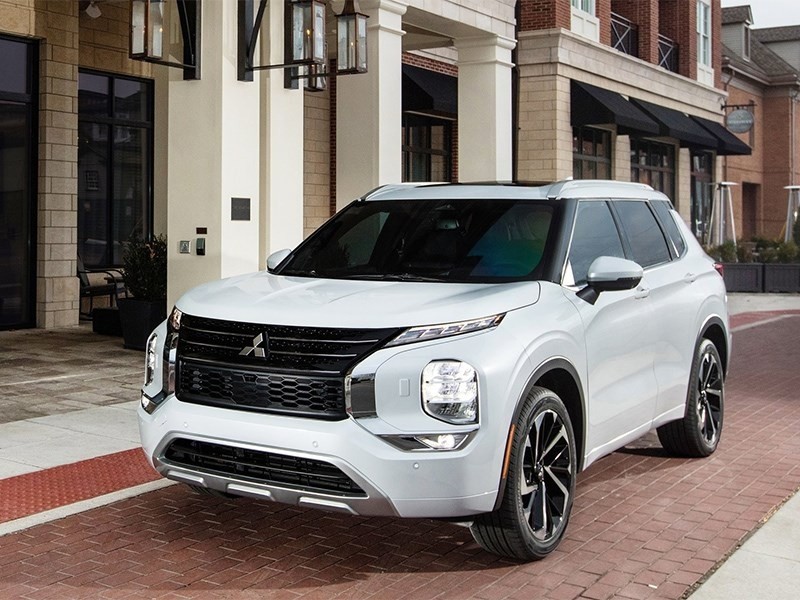 Представлен новый Mitsubishi Outlander
