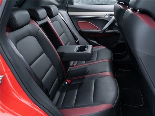 Как будет смотреть женщина на ваш Geely Coolray