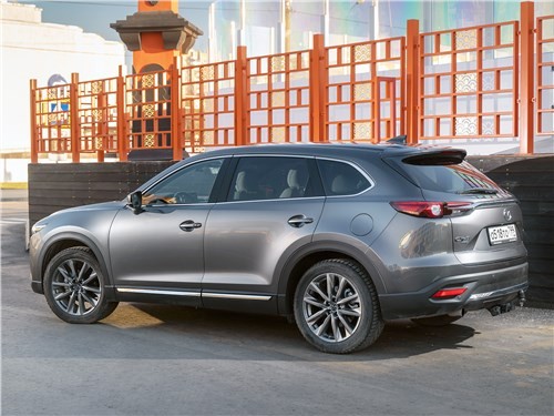 Mazda CX-9 &ndash; изучаем нюансы флагманского кроссовера