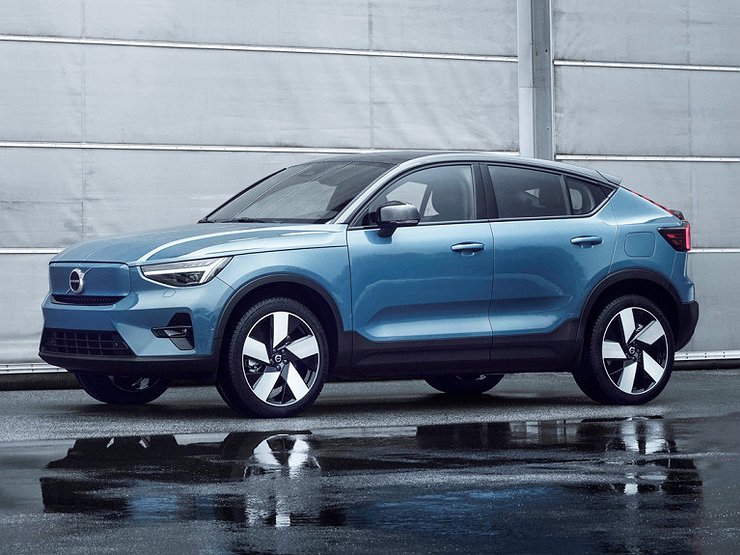Volvo представила совершенно ненужную россиянам модель С40