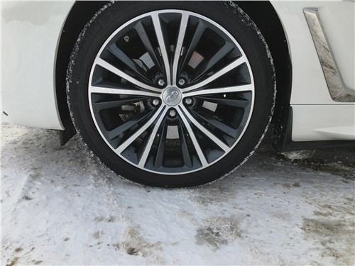 Infiniti Q60 –зима и спорткар совместимы? 28 Infiniti Q60 –зима и спорткар совместимы?