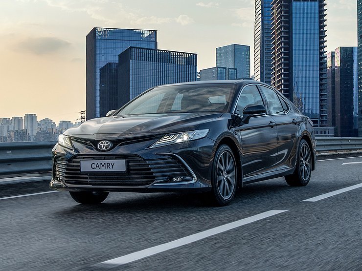 Новые моторы и спорт-пакет: в России стартуют продажи новой Toyota Camry 1 Новые моторы и спорт-пакет: в России стартуют продажи новой Toyota Camry