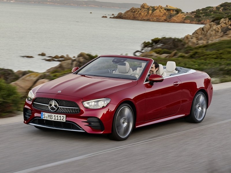 Mercedes-Benz пожертвует культовыми автомобилями ради электричества