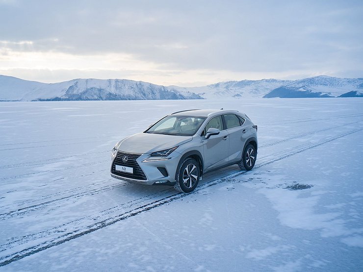 Три куплета о Lexus NX: видео тест-драйв длиною в год