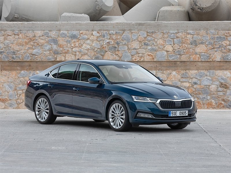 У Skoda Octavia появились новые моторы