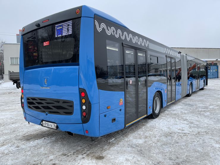 КАМАЗ специально для Москвы сделал «толкающий» автобус-гармошку 2 КАМАЗ специально для Москвы сделал «толкающий» автобус-гармошку