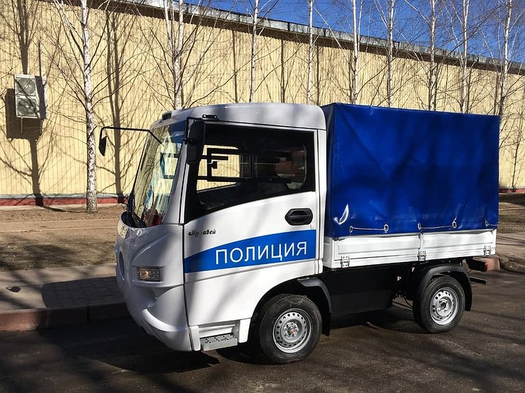 В Туле начали выпускать миниатюрный электрогрузовик для полиции