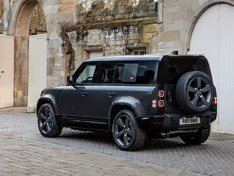 Land Rover Defender прокачают в заводских условиях 1 Land Rover Defender прокачают в заводских условиях