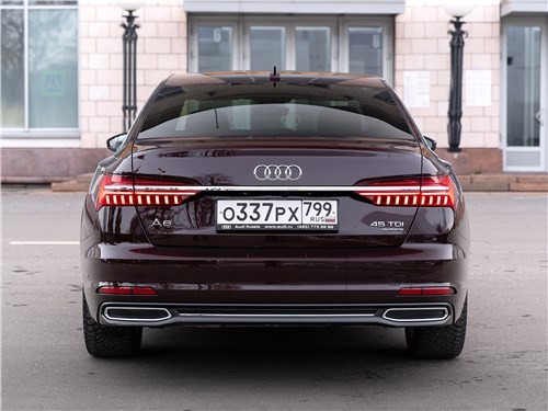 Тест-драйв Audi A6 (поколение C8) - Audi A6 45 TDI ищет продвинутого сисадмина