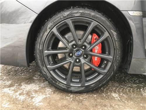 Subaru WRX- приспособлена ли спортивная машина для гражданской жизни?