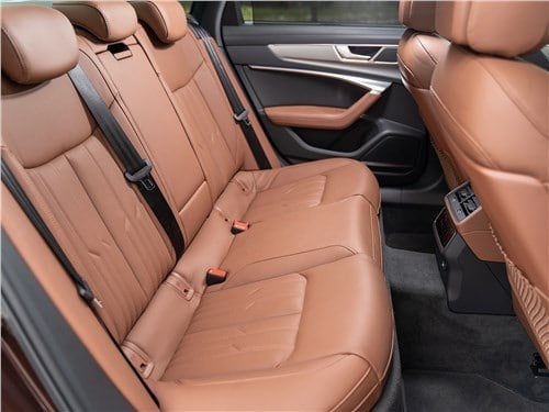 Тест-драйв Audi A6 (поколение C8) - Audi A6 45 TDI ищет продвинутого сисадмина
