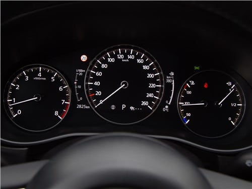 Тест-драйв: Mazda CX-30 – конкурент корейцам? 5 Тест-драйв: Mazda CX-30 – конкурент корейцам?