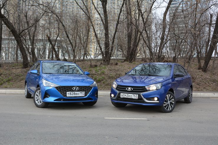 Что лучше за миллион рублей: тест-драйв Hyundai Solaris и Lada Vesta
