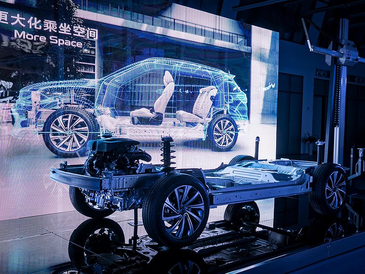 Geely приступает к созданию стандартов для мирового автопрома