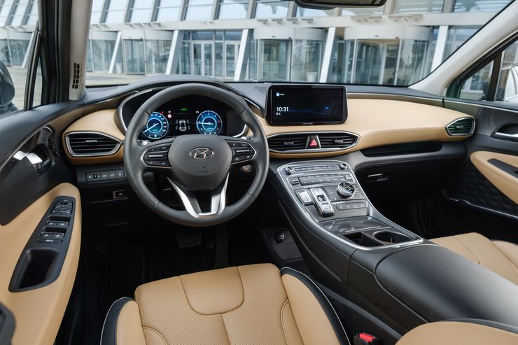 Капремонт по-корейски: первый тест-драйв нового Hyundai Santa Fe