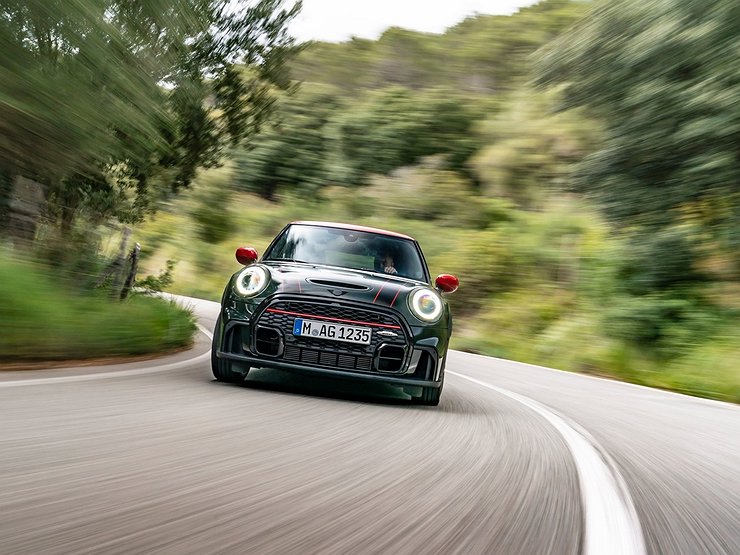 Названы цены на рестайлинговый Mini John Cooper Works 1 Названы цены на рестайлинговый Mini John Cooper Works
