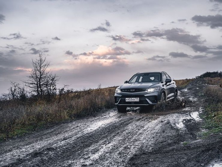 Флагманский кроссовер Geely Tugella резко подорожал 1 Флагманский кроссовер Geely Tugella резко подорожал