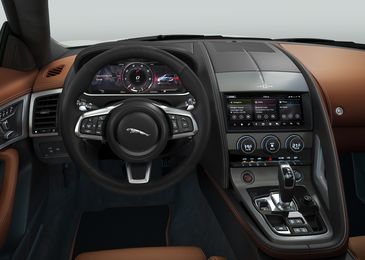 Jaguar привез в Россию «черную» версию модели F-Type 3 Jaguar привез в Россию «черную» версию модели F-Type