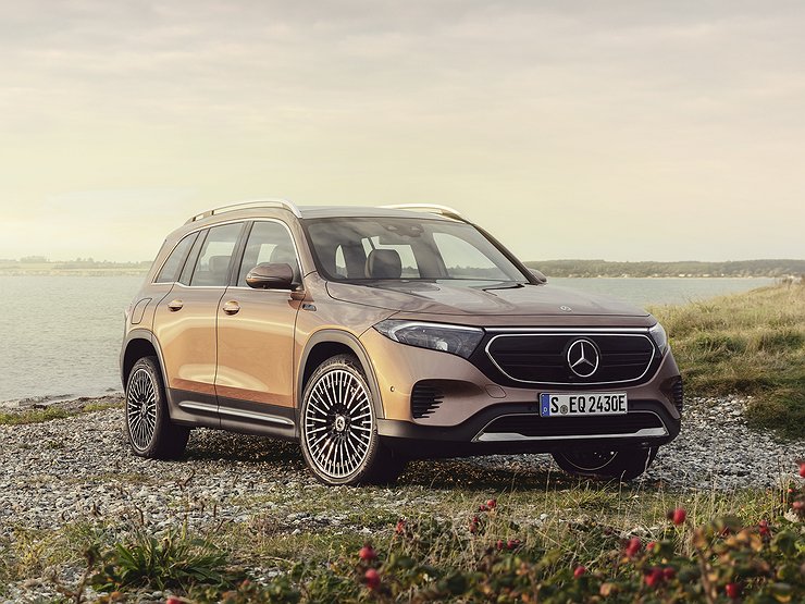 Из кроссовера Mercedes-Benz GLB сделали новую модель EQB