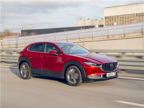 Тест-драйв: Mazda CX-30 – конкурент корейцам?