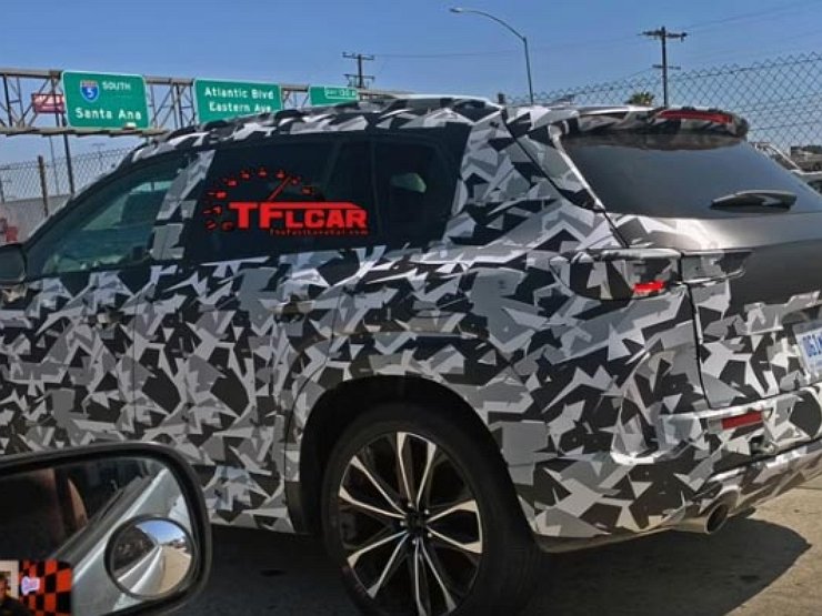 Фото нового поколения Mazda CX-5 попали в сеть