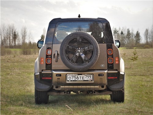 Тест-драйв Land Rover Defender 90 (поколение III) - &laquo;Защитник вольности и прав&raquo;